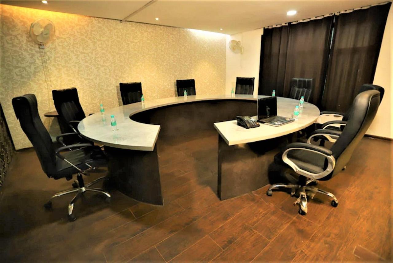ניו דלהי Hotel Arch International מראה חיצוני תמונה
